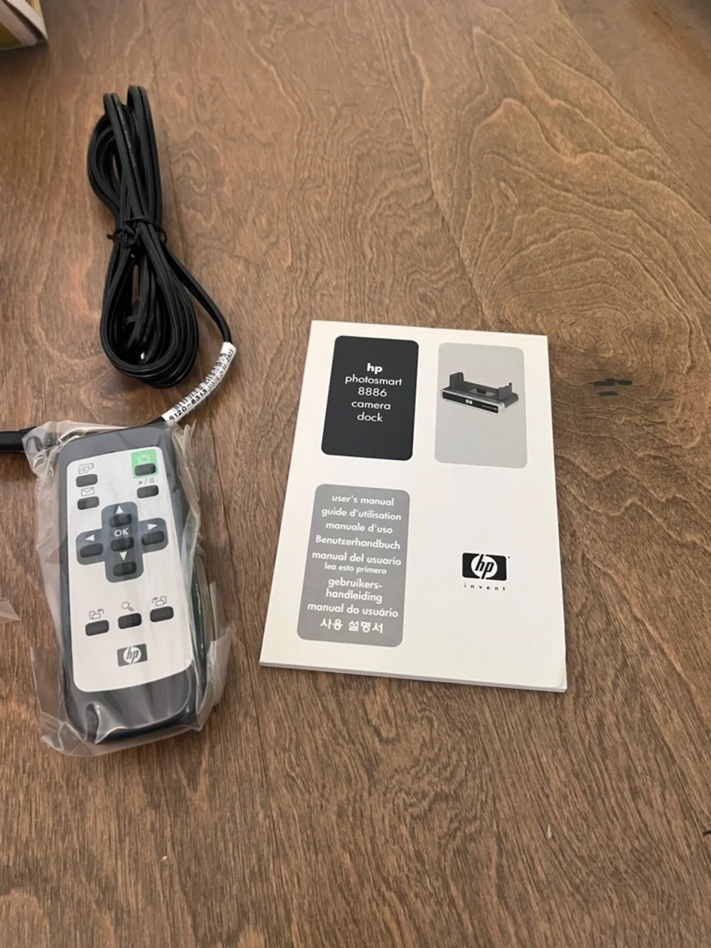 HP PhotoSmart Dock / Charging Station 8886: See Description